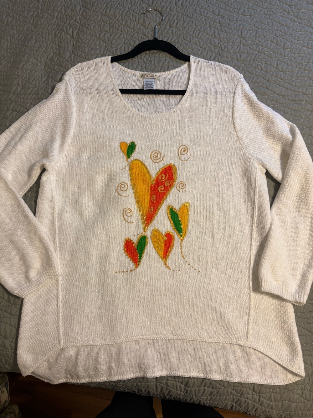 Peg Venice, FL Hand-Painted Cream Crewneck Sweater with Colorful Heart Motif
